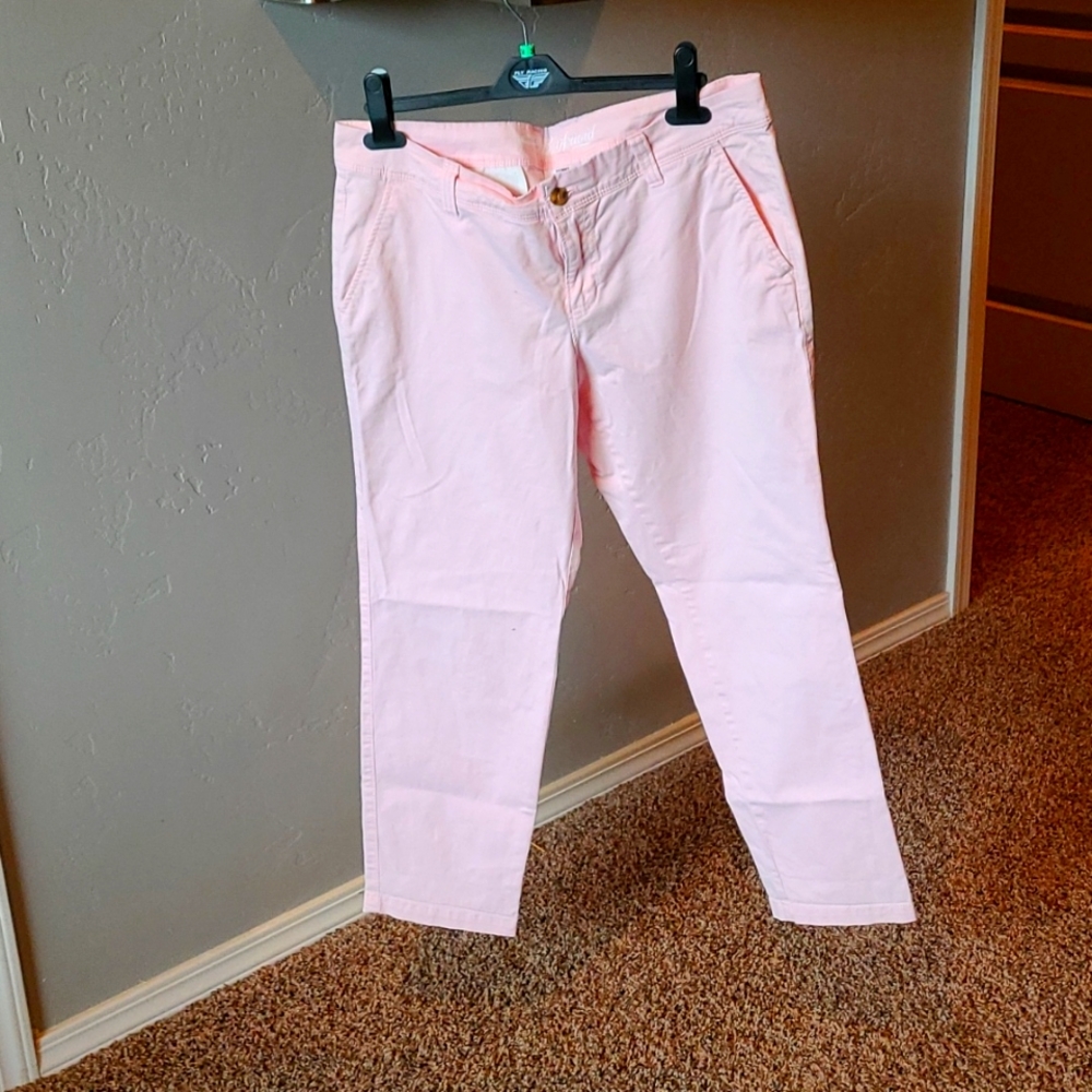 Old Navy boyfriend capris